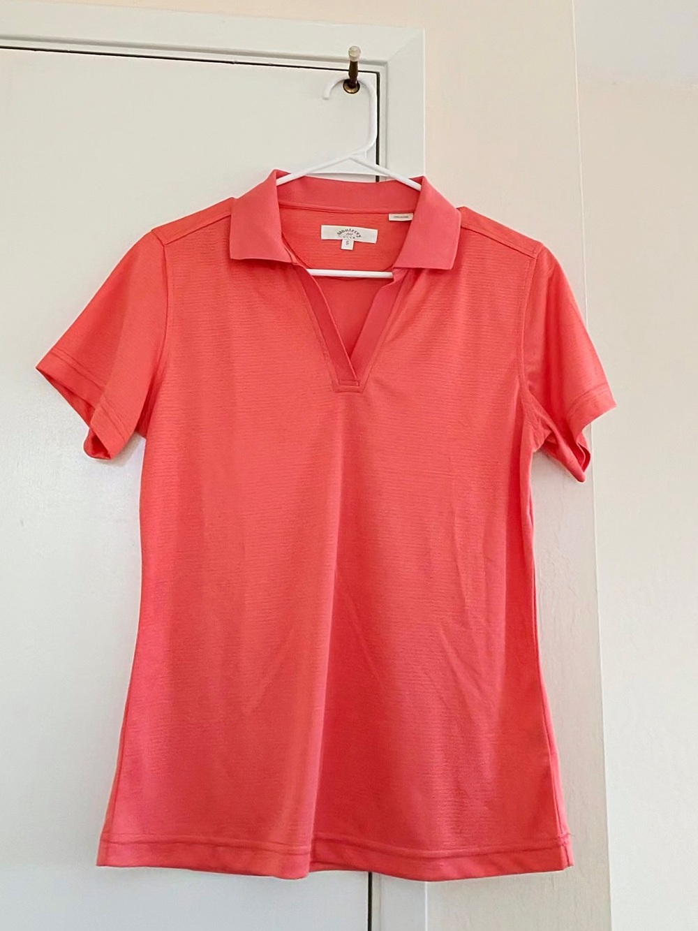 Women's Short-Sleeve V-Neck golf shirt Coral Pink